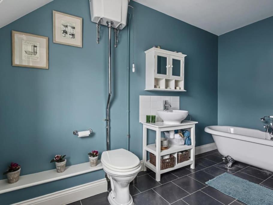 Large Coastal Cottage, Private Indoor Pool, Hut Tub, Sauna And Steam Pod Weymouth Esterno foto