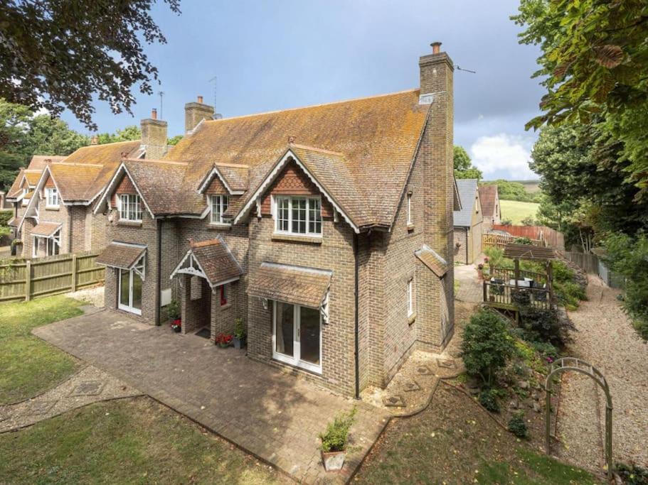 Large Coastal Cottage, Private Indoor Pool, Hut Tub, Sauna And Steam Pod Weymouth Esterno foto