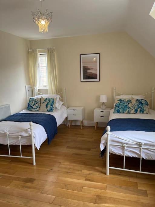 Large Coastal Cottage, Private Indoor Pool, Hut Tub, Sauna And Steam Pod Weymouth Esterno foto